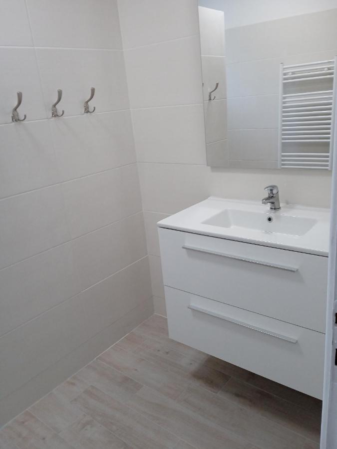 Ti Korelo Maison Plelauff 5 Chambres المظهر الخارجي الصورة
